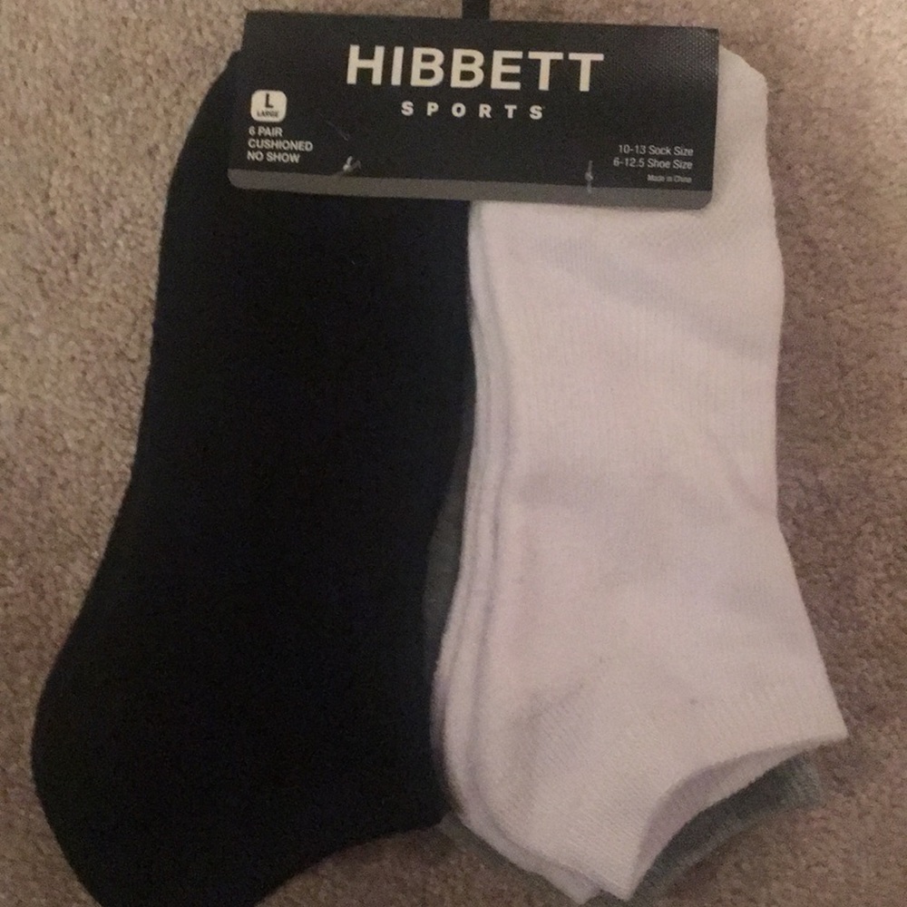 Hibbett NWT no show men’s socks-6 pair